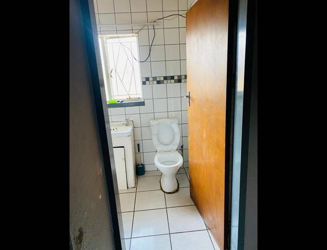 3 BEDROOM HOUSE FOR SALE IN ELSBURG
